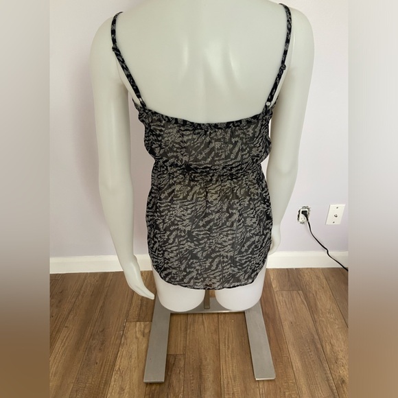 Camisole Guess (translucent fabrics) - Picture 3 of 6